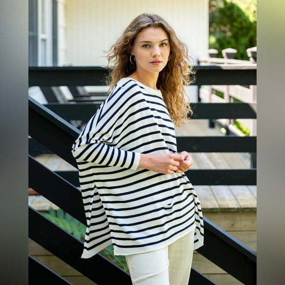 Mersea OS Navy Stripe Knit Catalina Sweater Pullover Oversize Poncho Top Coastal - Picture 9 of 12